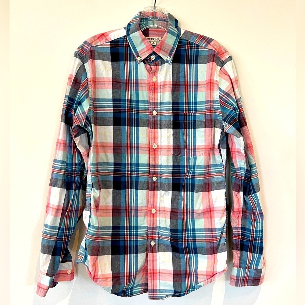 Merona menswear Blue and Pink Plaid long sleeve button down shirt. Sz Small